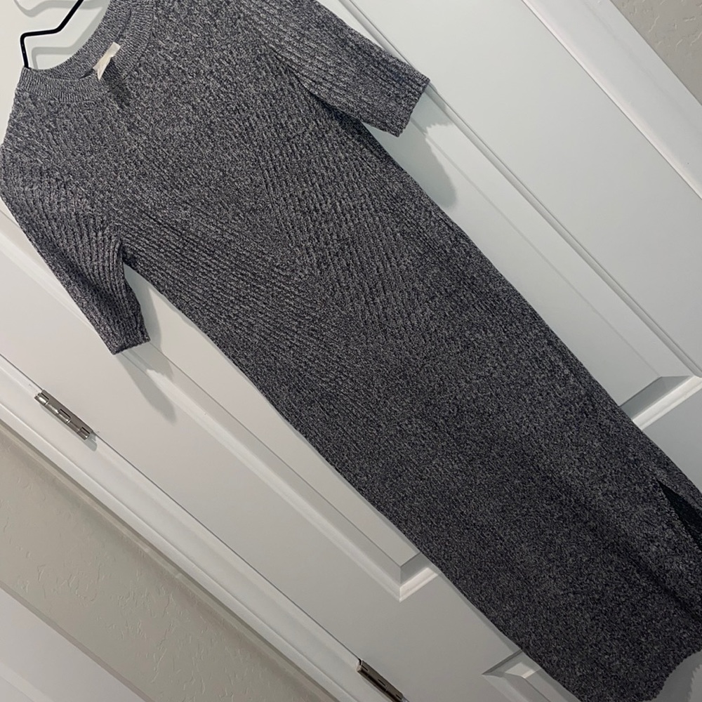 H&M long grey short sleeved size medium dress